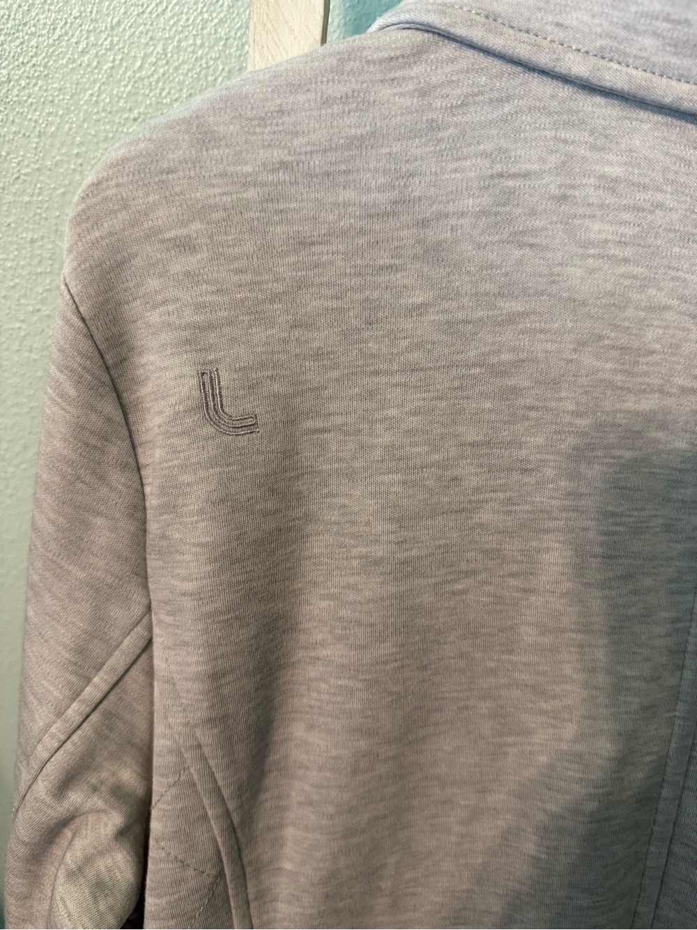 Lole Blazer Sweatshirt Light Gray Size L Women Pockets Quilted Button Up - Picture 4 of 8